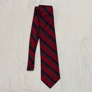 Brooks Brothers Classic Red and Blue Diagonal Tie
